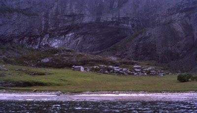 entrance of Halvikshulen from the sea